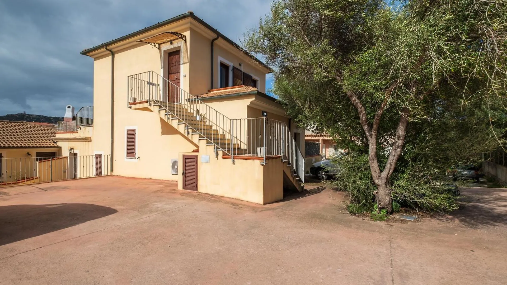Apartment Sunshine Home - Attico La Maddalena La Maddalena  Italy